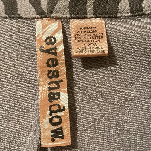 Zebra print blazer. Good condition. Size small. Black and grey. - Picture 2 of 3